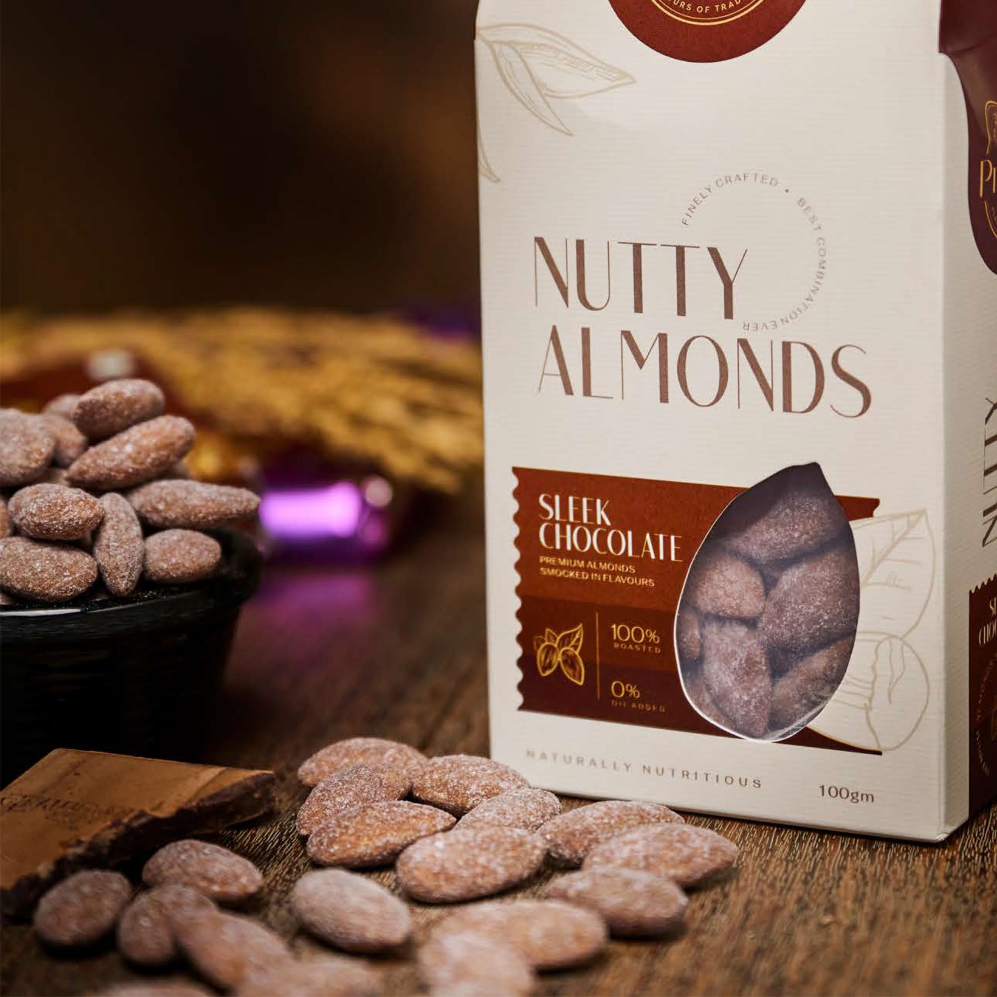 Sleek Chocolate Almonds